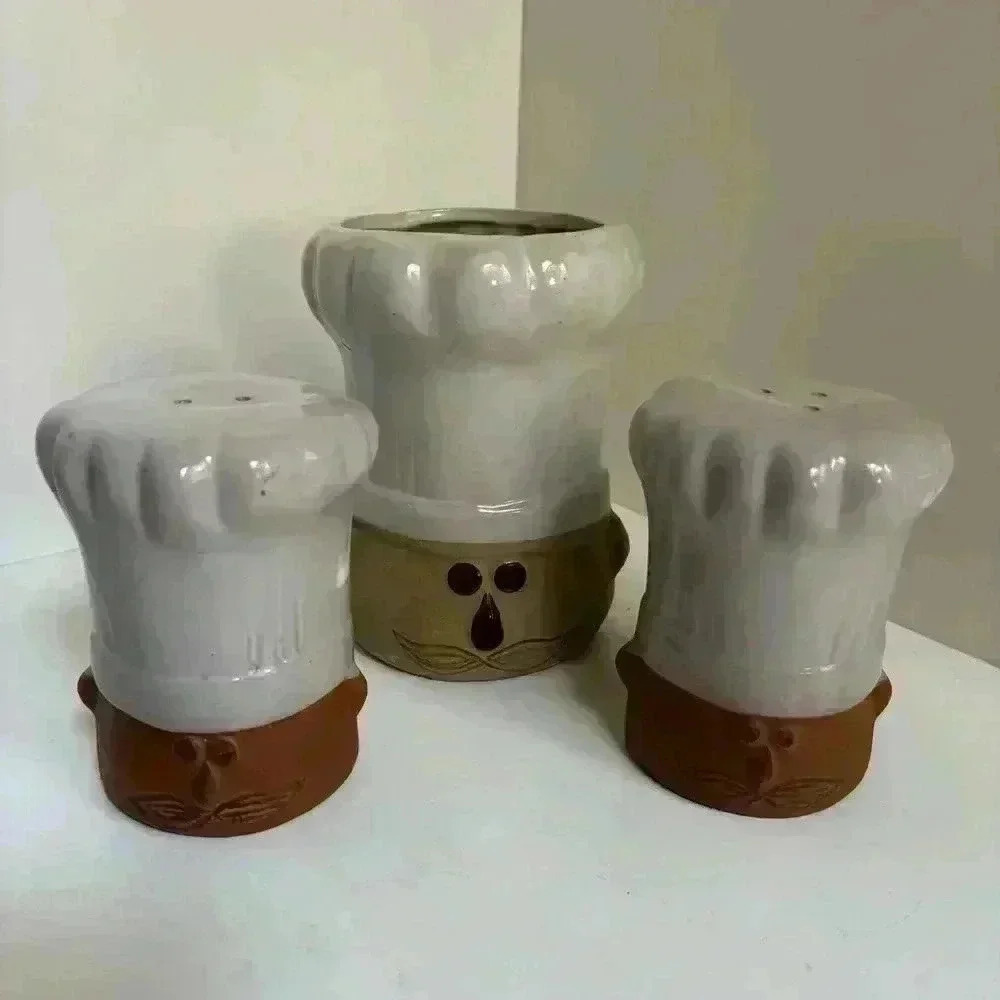 Le Chef vintage glazed ceramic kitchen utensil holder  and salt & pepper shakers